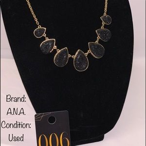 ANA brand used/like new necklace